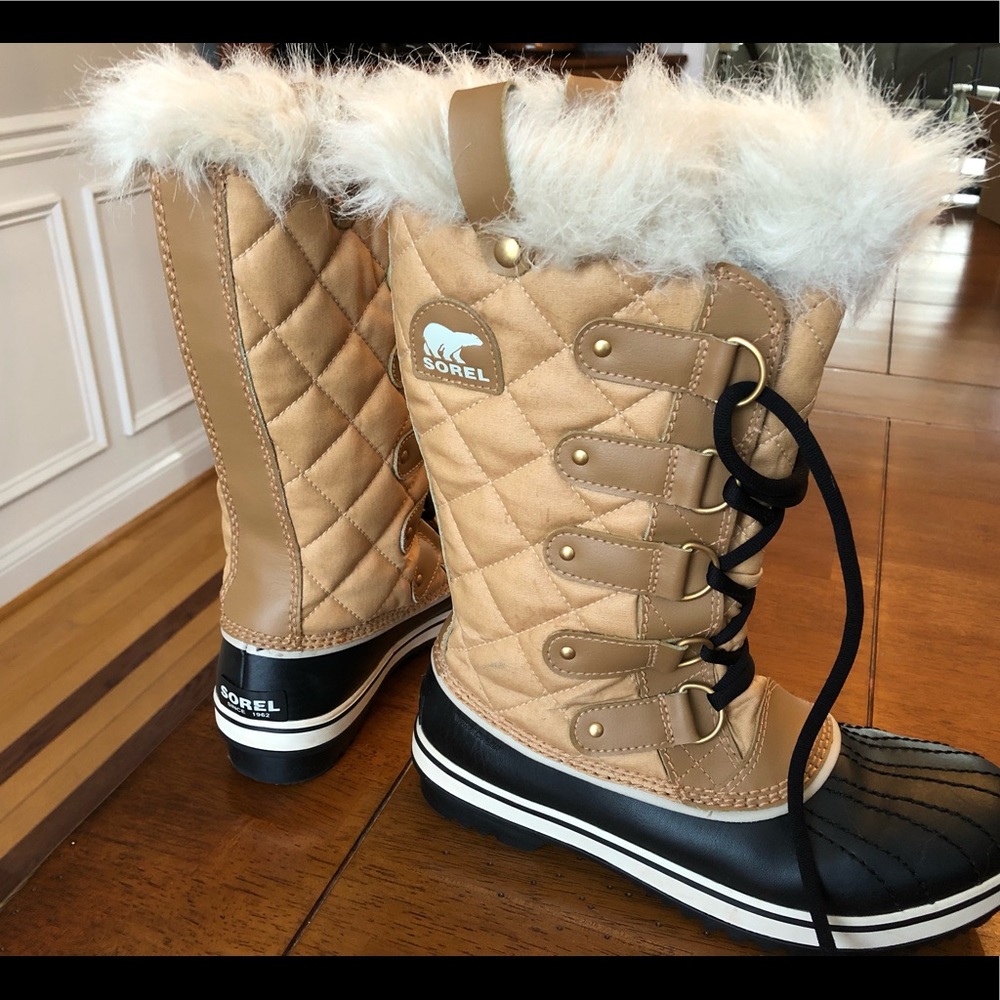 Sorel waterproof boots
